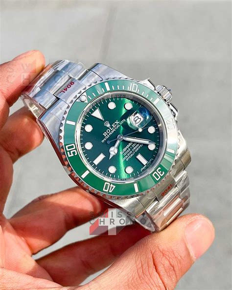 hulk rolex prezzo nuovo|rolex hulk submariner green.